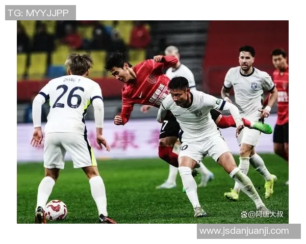 成都足球队的辉煌征程:从默默无闻到全国瞩目的突破之路 成都足球队的辉煌征程:从默默无闻到全国瞩目的突破之路