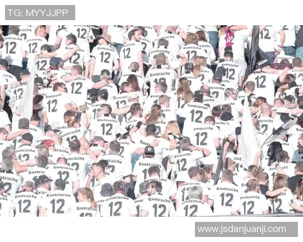 球衣3号背后的传奇故事与足球明星的辉煌历程