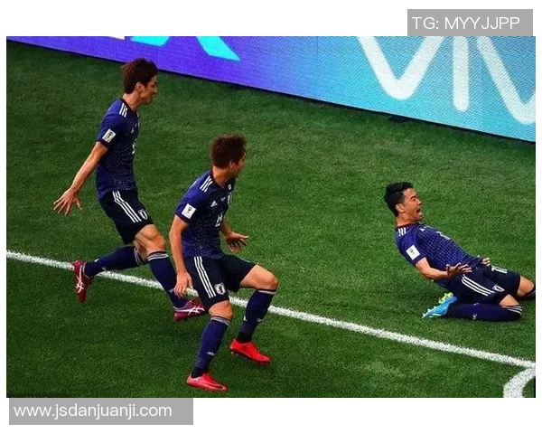 重庆羽毛球队在世锦赛积分榜上以60分稳居第一名展现强劲实力