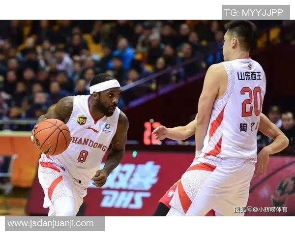 杭州篮球队在邀请赛中以84分高居积分榜首位展现强劲实力